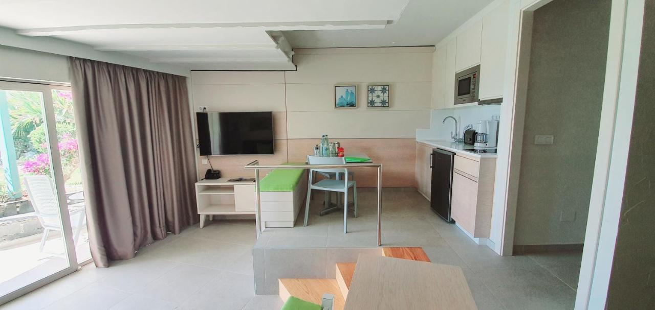 Apartamentos Casas Carmen - Adults Only Playa del Inglés Extérieur photo